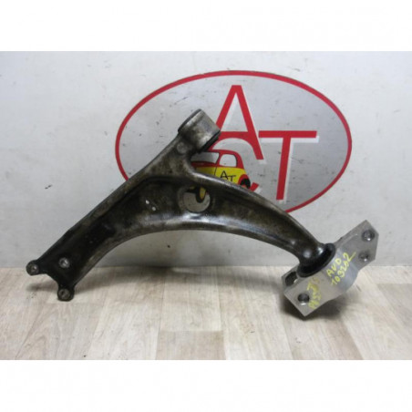 Triangle avant droit VOLKSWAGEN PASSAT 5 d’occasion