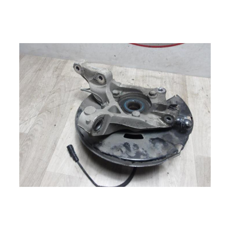 Fusee avant gauche CHEVROLET CRUZE PHASE 2 d’occasion