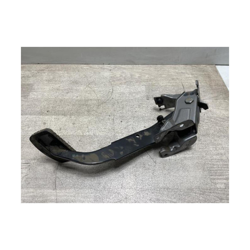 Pedalier de frein MITSUBISHI PAJERO 3 PHASE 1 d’occasion