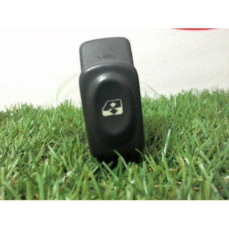 Interrupteur de leve vitre avant droit RENAULT CLIO II PHASE 1 d’occasion