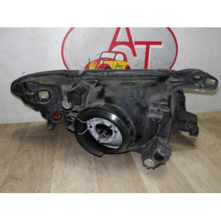 Optique avant principal gauche (feux)(phare) MITSUBISHI PAJERO 3 PHASE 1 d’occasion