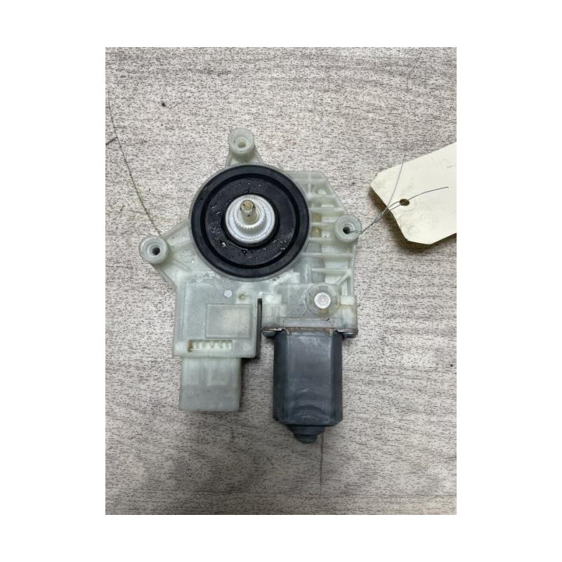 Moteur leve vitre arriere gauche PEUGEOT 308 2 PHASE 2 d’occasion