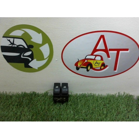 Interrupteur de leve vitre avant droit RENAULT CLIO II PHASE 2 d’occasion