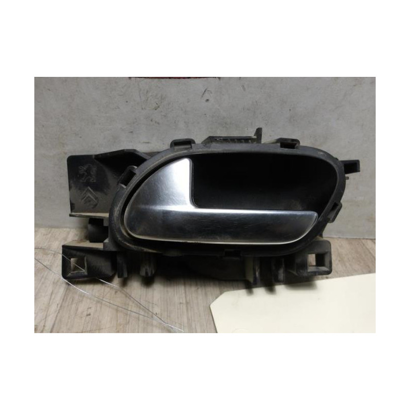 Poignee interieur avant gauche PEUGEOT 208 1 PHASE 1 d’occasion