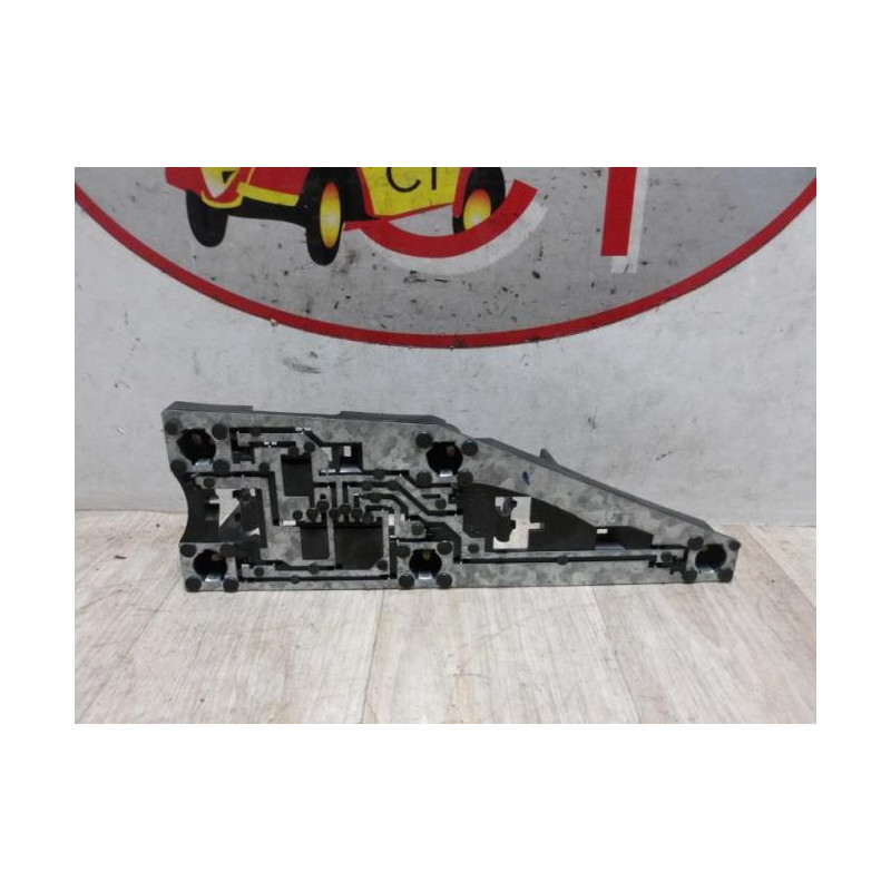 Platine feu arriere gauche PEUGEOT 406 COUPE d’occasion
