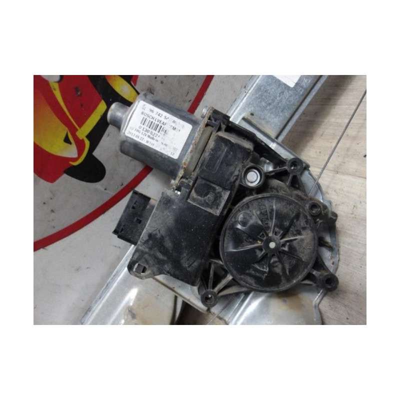 Leve vitre electrique avant gauche PEUGEOT 208 1 PHASE 1 d’occasion