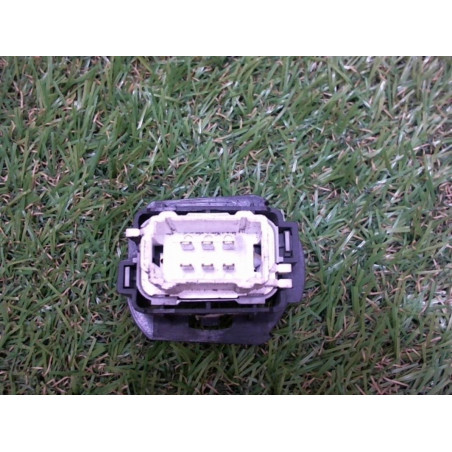 Interrupteur de leve vitre arriere droit RENAULT VELSATIS PHASE 2 d’occasion