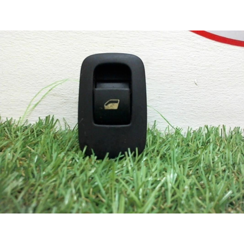 Interrupteur de leve vitre arriere droit CITROEN C4 PICASSO PHASE 1 d’occasion