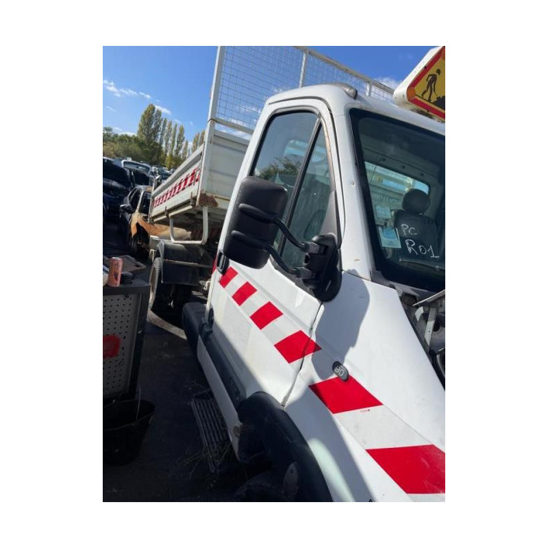 Calandre RENAULT  d’occasion
