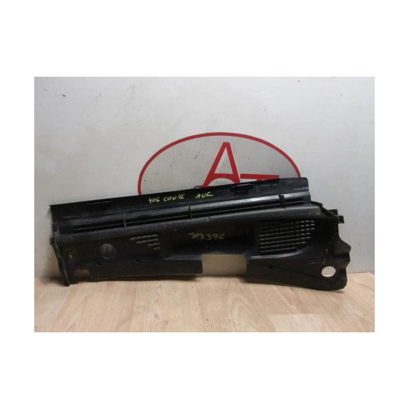 Baie de pare brise PEUGEOT 406 COUPE d’occasion