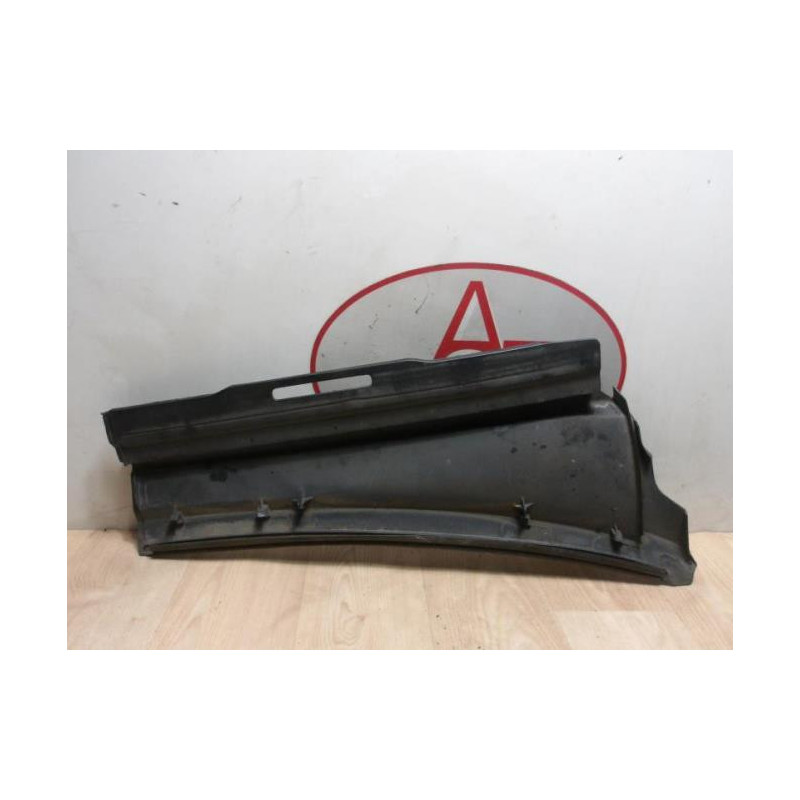 Baie de pare brise PEUGEOT 406 COUPE d’occasion