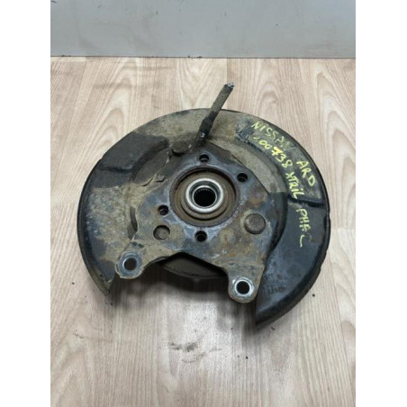 Fusee arriere droit NISSAN X-TRAIL 2 PHASE 1 d’occasion