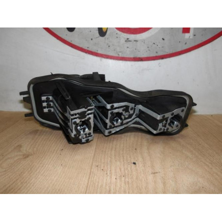 Platine feu arriere gauche RENAULT SCENIC 2 PHASE 2 d’occasion