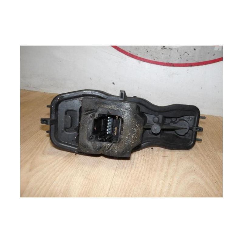 Platine feu arriere gauche RENAULT SCENIC 2 PHASE 2 d’occasion