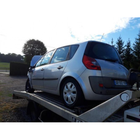 Platine feu arriere gauche RENAULT SCENIC 2 PHASE 2 d’occasion