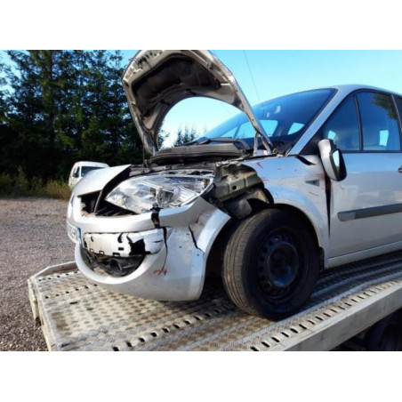 Platine feu arriere gauche RENAULT SCENIC 2 PHASE 2 d’occasion
