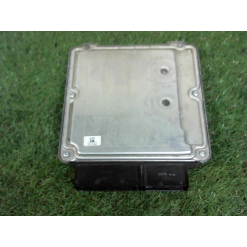 Calculateur moteur VOLKSWAGEN PASSAT VI (3C2/362) d’occasion