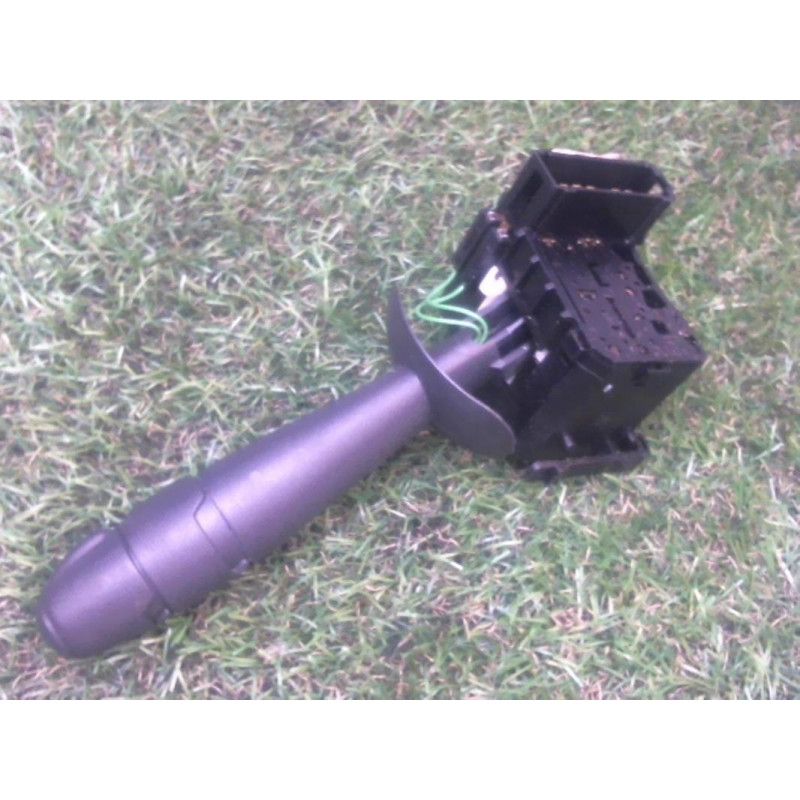Commodo d'essuie glaces RENAULT TWINGO II II DCI d’occasion