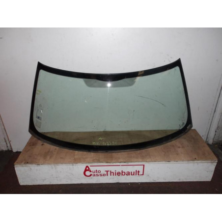 Pare brise MINI MINI 2 R56 PHASE 2 d’occasion