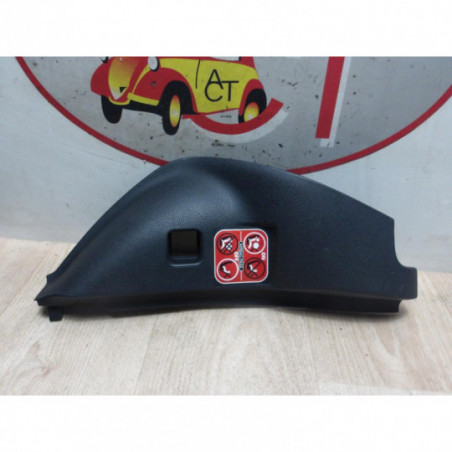 Garniture hayon PEUGEOT PARTNER 2 PHASE 1 d’occasion