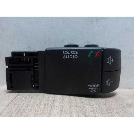 Commande autoradio RENAULT CAPTUR 1 PHASE 2 d’occasion