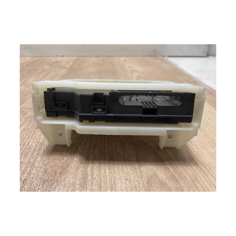 Lecteur de carte (neiman) RENAULT CAPTUR 1 PHASE 2 d’occasion