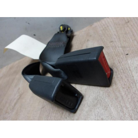 Attache ceinture arriere droit SSANGYONG KYRON d’occasion
