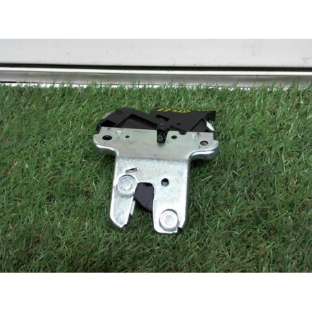 Serrure de coffre VOLKSWAGEN PASSAT VI (3C2/362) d’occasion