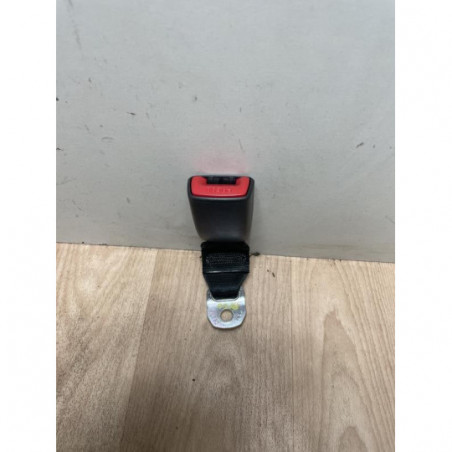 Attache ceinture arriere droit TOYOTA AYGO 1 PHASE 2 d’occasion