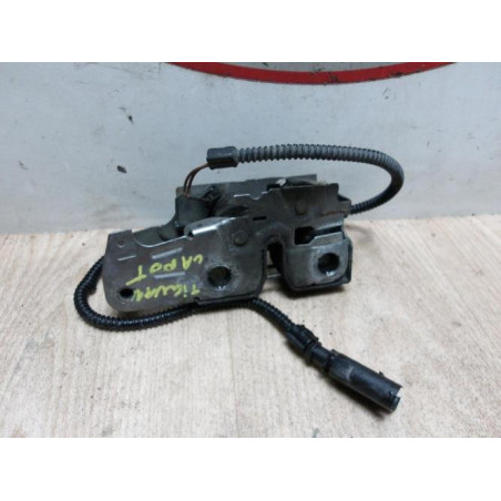 Serrure de capot VOLKSWAGEN  d’occasion