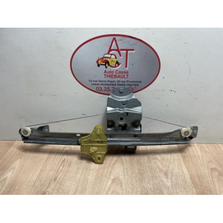 Leve vitre electrique avant gauche RENAULT CLIO 4 PHASE 1 d’occasion