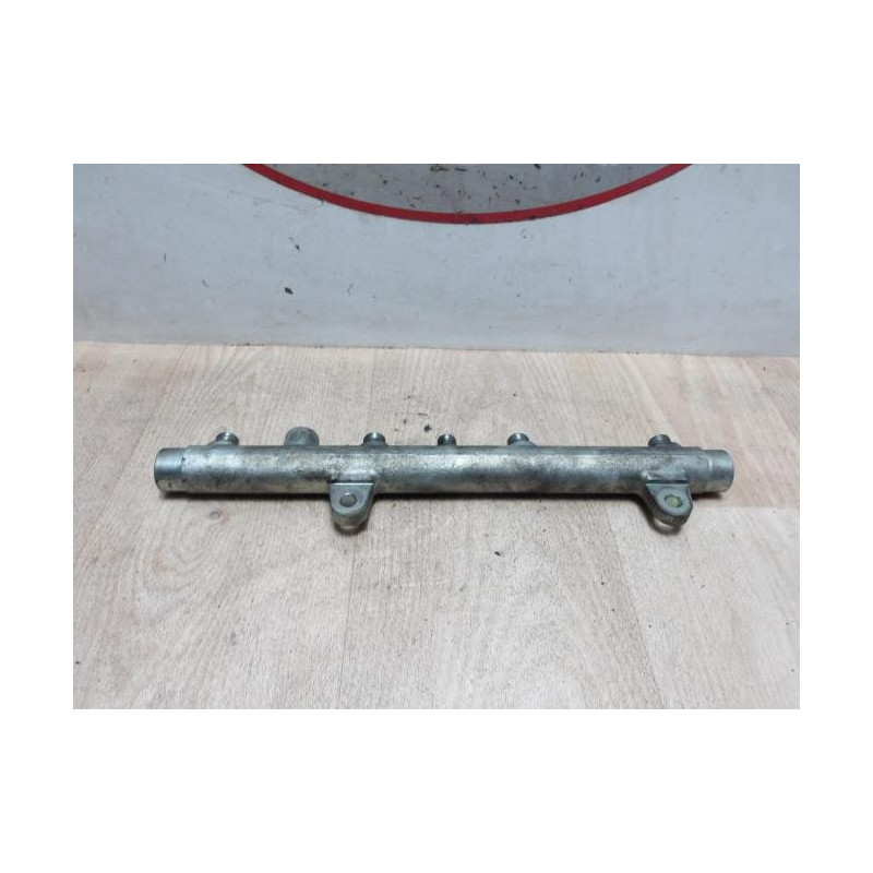 Rampe injection RENAULT SCENIC 1 PHASE 2 d’occasion