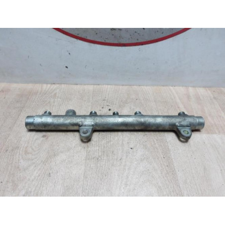Rampe injection RENAULT SCENIC 1 PHASE 2 d’occasion