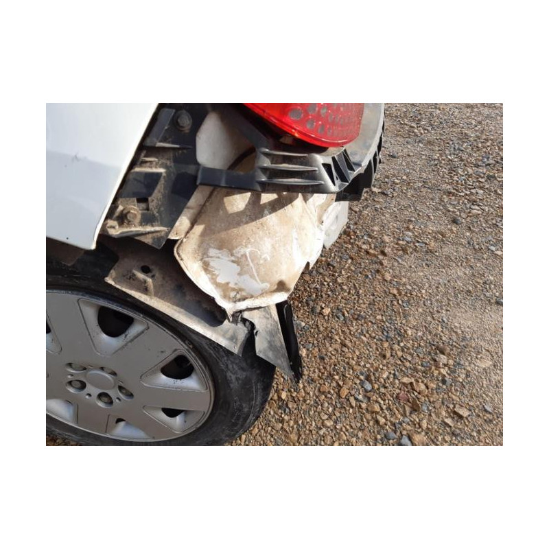 Deflecteur PEUGEOT 207 PHASE 1 d’occasion