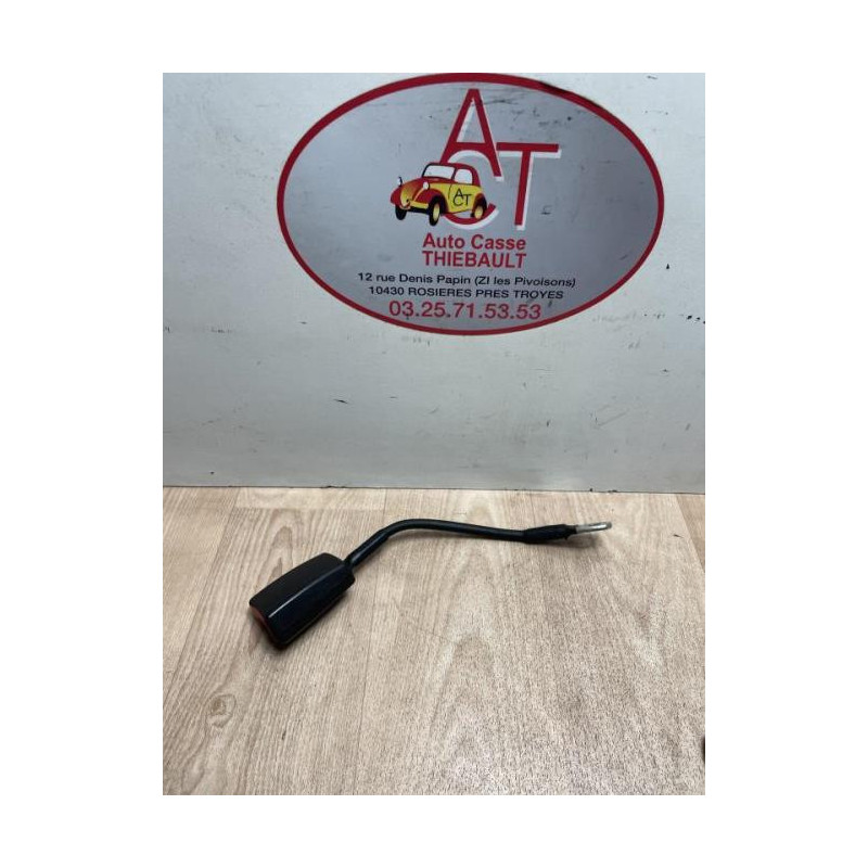 Attache ceinture avant droit LIGIER PROFESSIONAL X-TOO MAX d’occasion