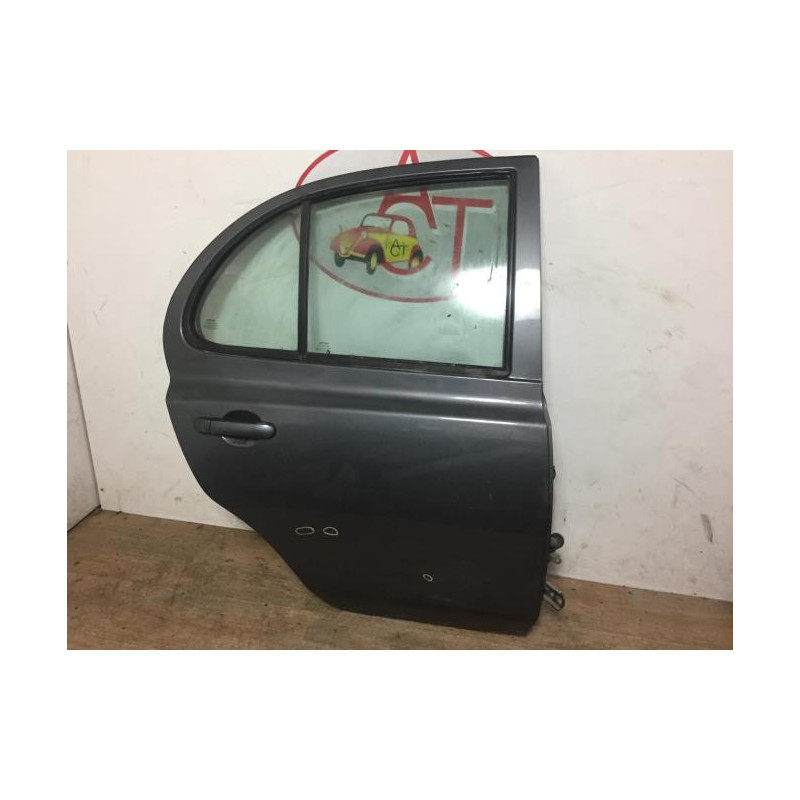 Porte arriere droit NISSAN  d’occasion