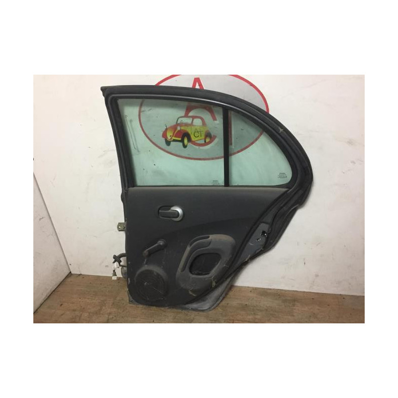 Porte arriere droit NISSAN  d’occasion