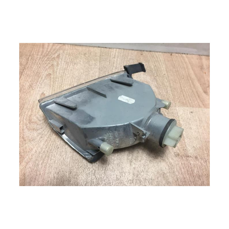 Optique avant secondaire droit (feux)(clignotant) RENAULT  d’occasion