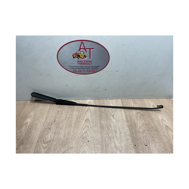 Bras essuie glace avant droit OPEL VIVARO 1 PHASE 1 d’occasion