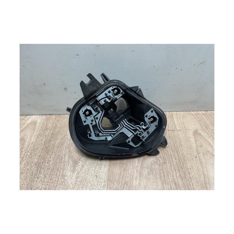 Platine feu arriere droit RENAULT MEGANE 3 PHASE 1 BREAK d’occasion