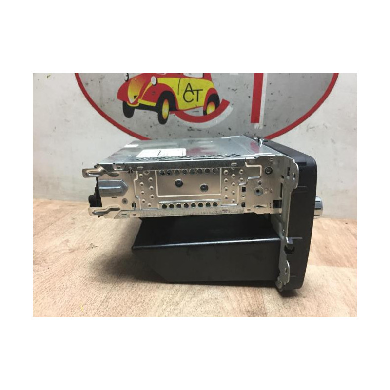 Autoradio d'origine VOLKSWAGEN POLO 5 PHASE 1 d’occasion