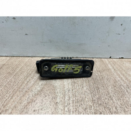 Eclairage de plaque VOLKSWAGEN GOLF 5 d’occasion