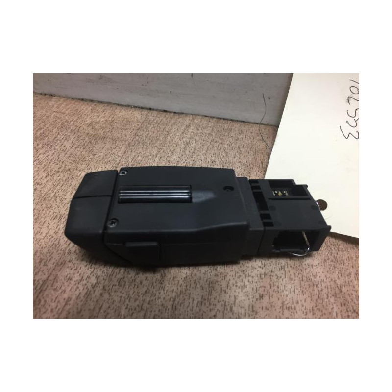 Commande autoradio RENAULT CLIO 4 PHASE 1 d’occasion