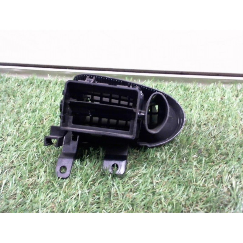 Aerateur tableau de bord avant gauche MERCEDES CLASSE C (203) COUPE SPORT d’occasion