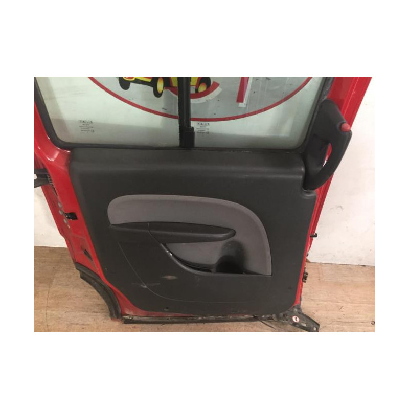 Porte laterale gauche FIAT DOBLO 1 PHASE 2 d’occasion