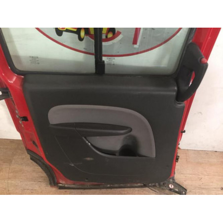Porte laterale gauche FIAT DOBLO 1 PHASE 2 d’occasion