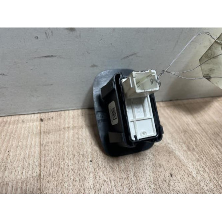 Interrupteur de leve vitre arriere droit PEUGEOT 208 1 PHASE 1 d’occasion