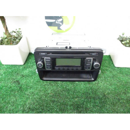 Autoradio d'origine VOLKSWAGEN POLO V (6R/6C) PHASE 1 d’occasion