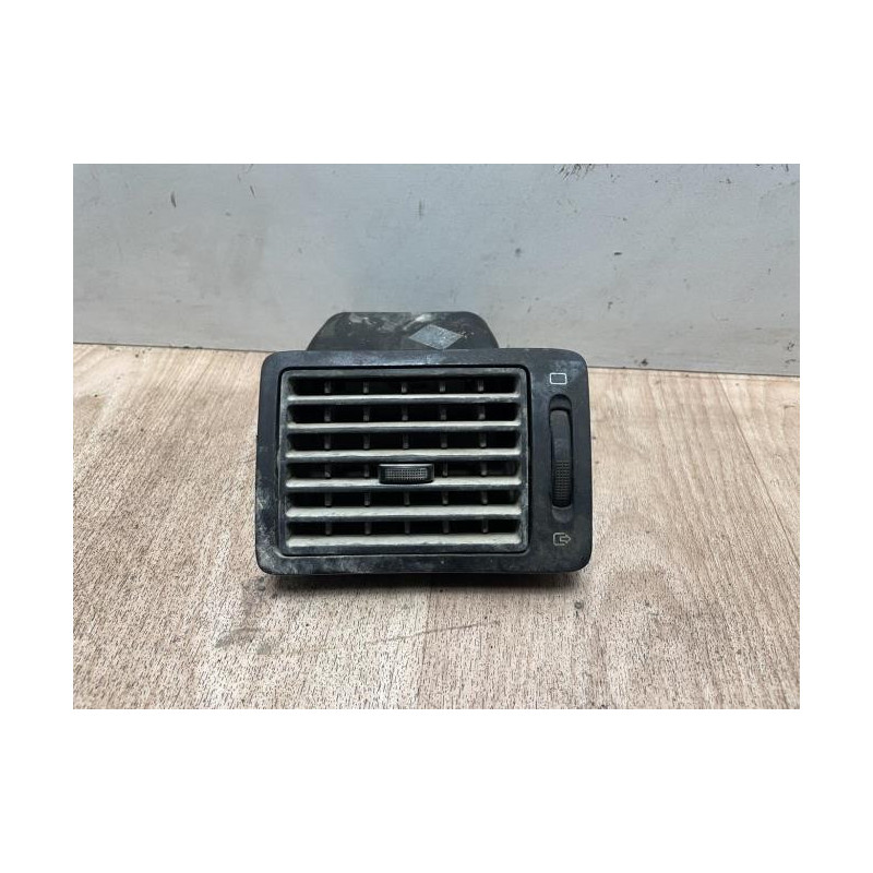 Aerateur tableau de bord avant gauche CITROEN JUMPY 2 d’occasion