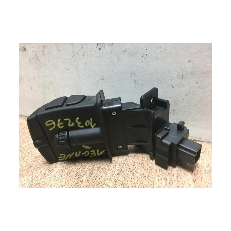 Commande autoradio RENAULT MEGANE 3 PHASE 2 COUPE d’occasion